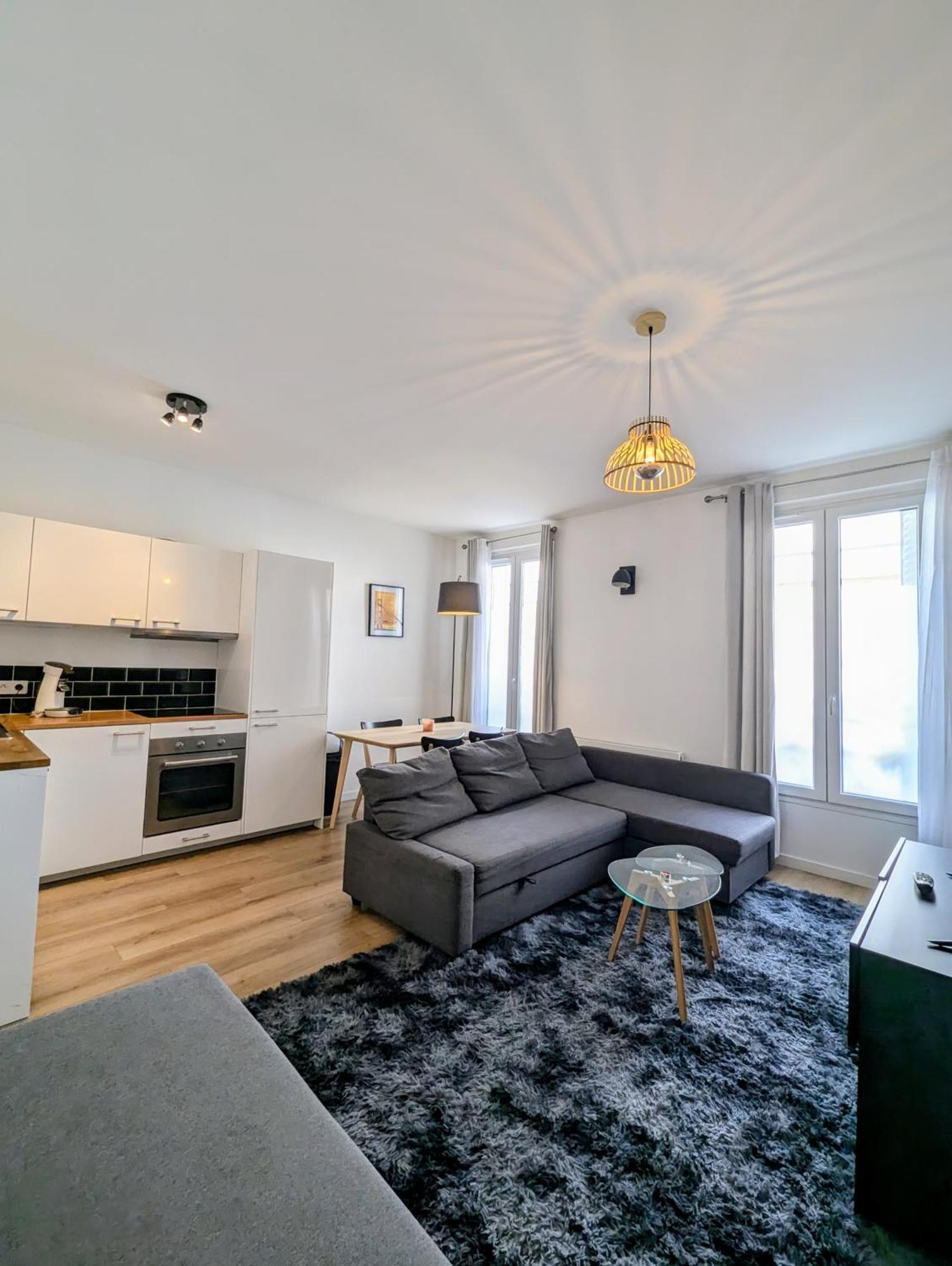 *Appartement Moderne/2 Minutes Du Metro* Сент-Уан Экстерьер фото
